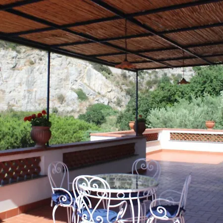 Casa *